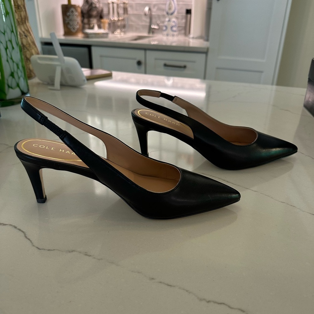 Women's Vandam Sling Back Pumps